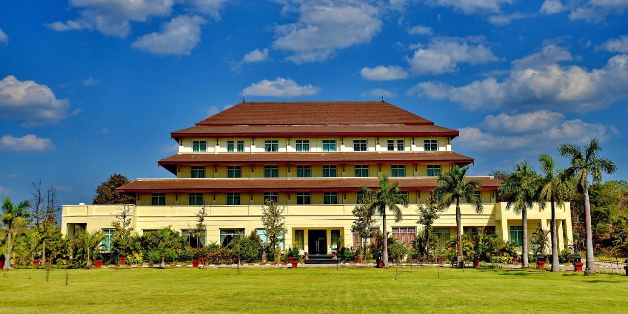 Aureum Palace Hotel & Resort Nay Pyi Taw Naypyidaw Extérieur photo